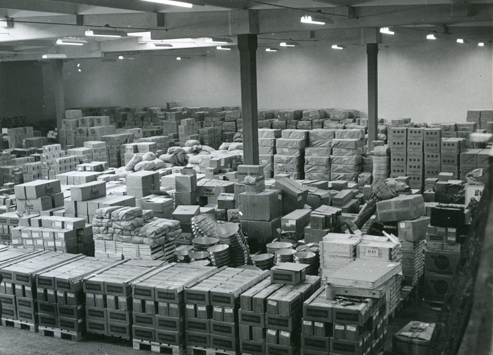 Interiör från det färdigställda lagret. Fotograf okänd.