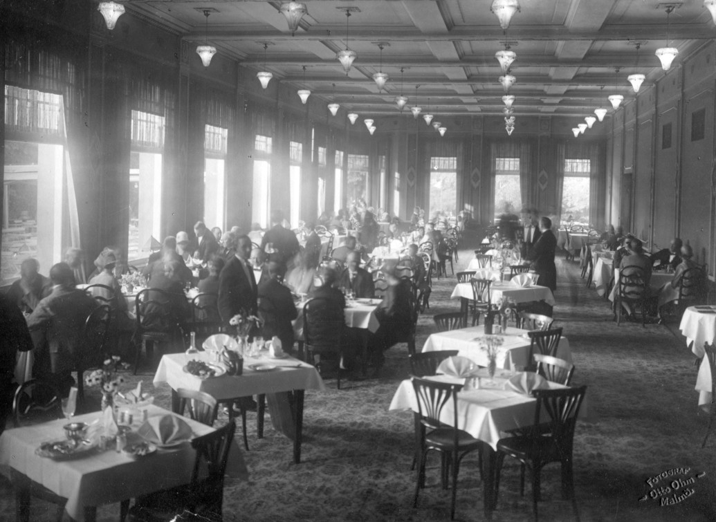 Restaurang Kungsparken Malmö. uå. fotograf: Otto Ohm. Fastighetskontoret.Malmö stadsarkiv