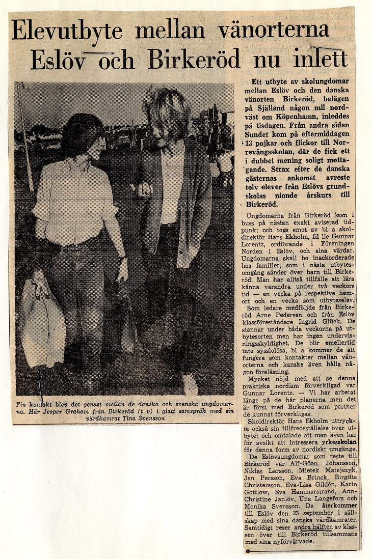Pressklipp om elevutbyte mellan Eslöv och Birkeröd, troligen ca. 1968–69. Tidning okänd. Pressklipp om elevutbyte mellan Eslöv och Birkeröd, troligen ca. 1968–69. Tidning okänd.